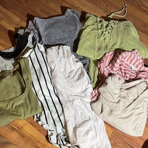 Women’s “Mystery” Bundle Size M & L